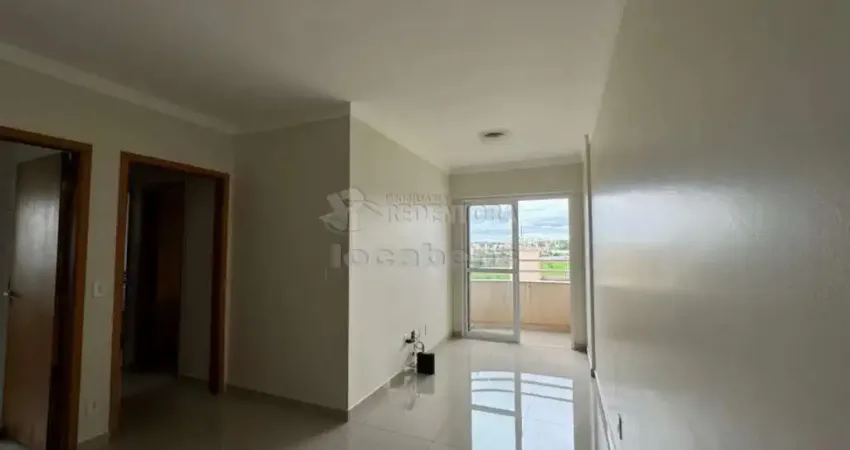 Apartamento a venda localizado no bairro Vila Itália com 02 dormitório e 02 vagas de garagem.
