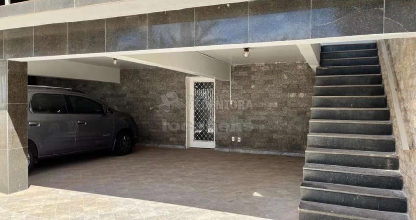 Casa com 3 quartos à venda na Vila Curti, São José do Rio Preto 
