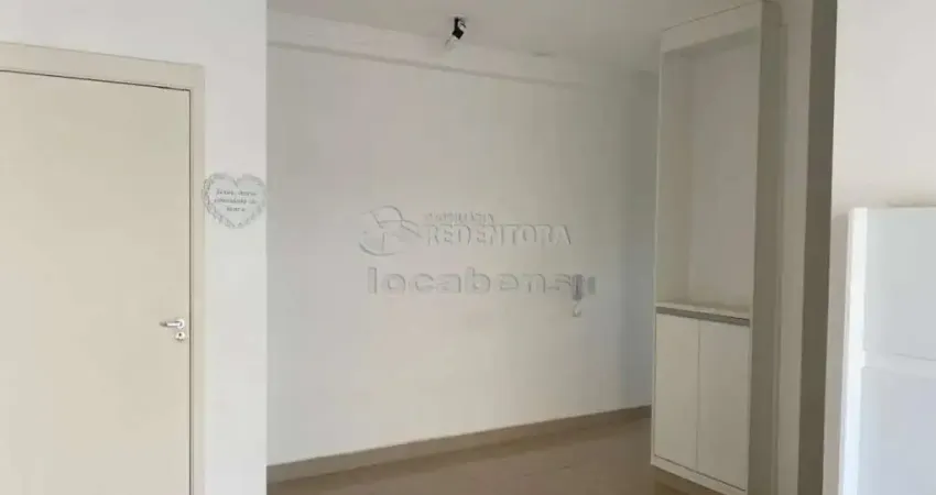 Apartamento para locação localizada no Residencial Pleno Vila Flora com 02 dormitórios e 01 vaga de garagem.