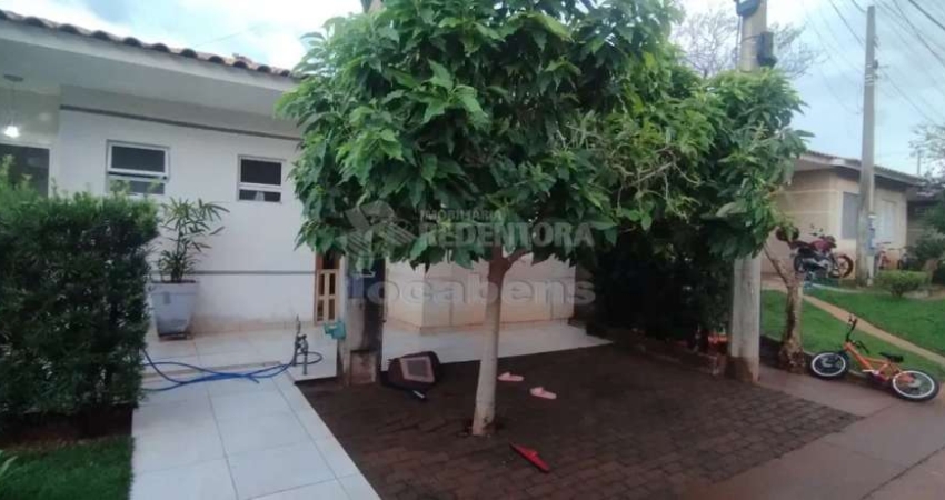 Excelente Casa em Condomínio para Venda - 3 Dormitórios / Parque da Liberdade V