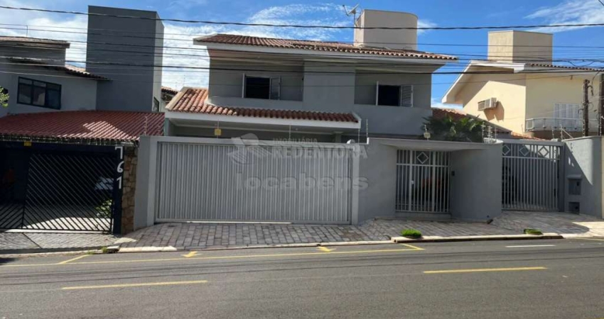 Casa com 4 quartos à venda no Jardim Redentor, São José do Rio Preto 