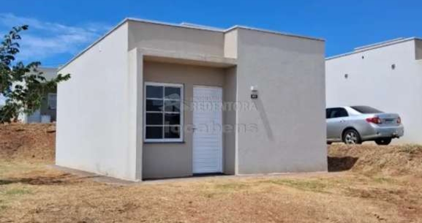 Ótima Casa em Condomínio para Venda - 2 Dormitórios / Egydio Zani