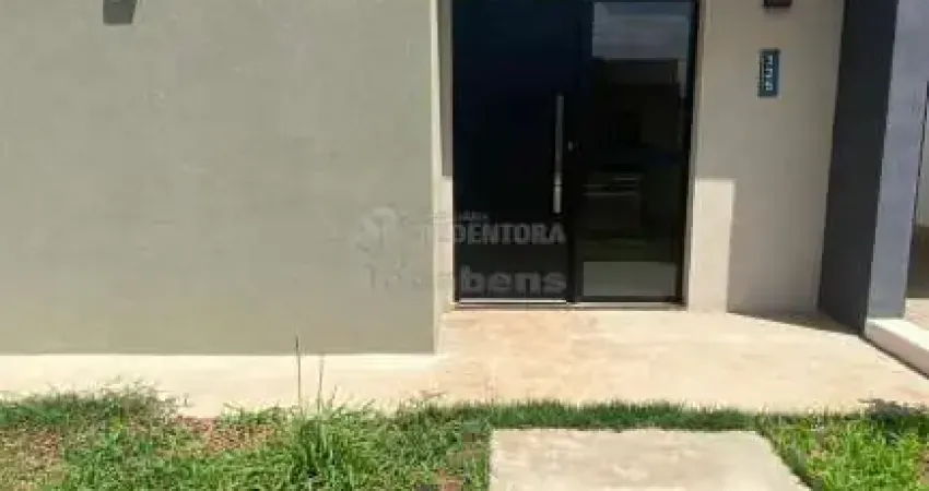 Condomínio Fenhouse Casa com 3 dormitórios, 02 vagas de garagem.