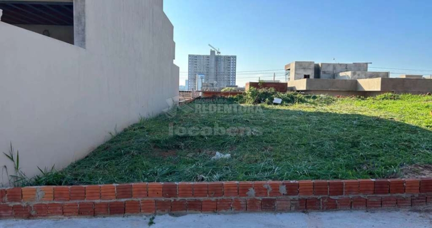 Terreno no bairro Residencial Ary Attab