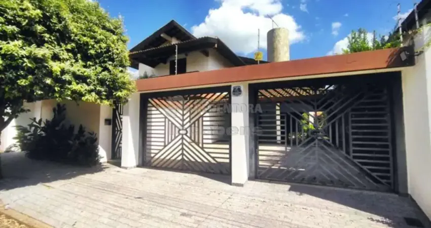 Sobrado para Locação com 03 Dormitórios no bairro Jardim Tarraf I