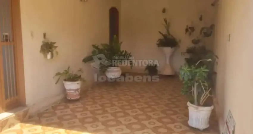 Santos Dumont Casa Residencial ou Comercial, 3 dormitórios, 03 vagas de garagem.