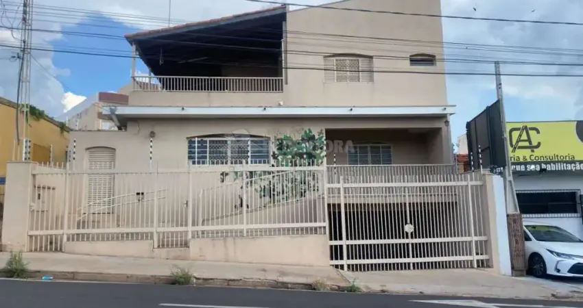 Ótima Casa Residencial/Comercial para Locação - 5 Dormitórios / Vila Angélica