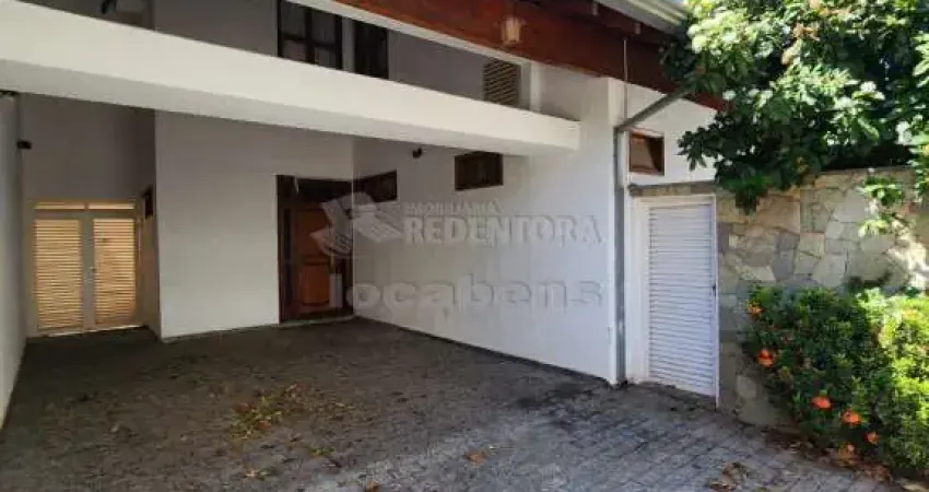 Nova redentora, casa com 04 dormitórios todos com armários, sendo 01 suíte master com closet