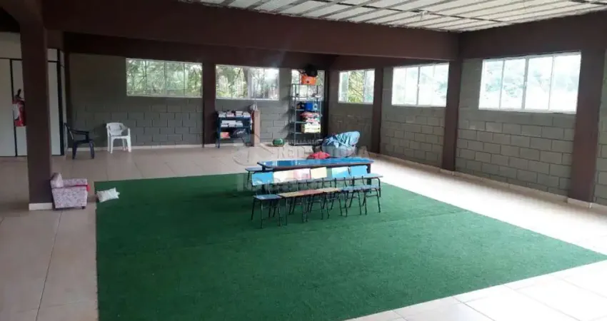 Prédio comercial Estância São Pedro (Zona Rural) com 10 Dormitórios.