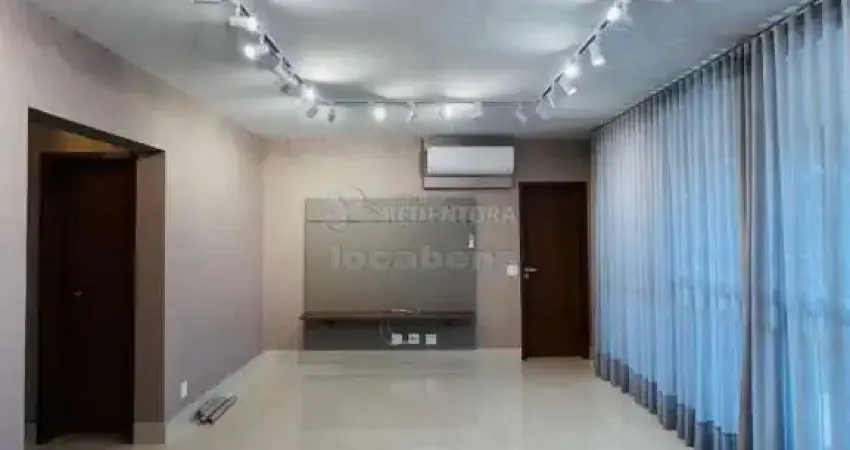 Reserva da Mata Apartamento com 03 dormitórios, 02 vagas de garagem.