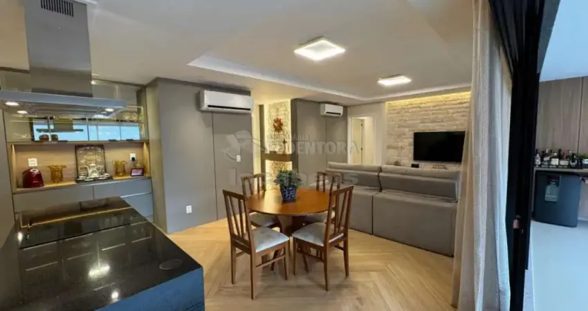Apartamento novíssimo em edifício recém-construído com 03 suítes no Edificio Navarro Home.