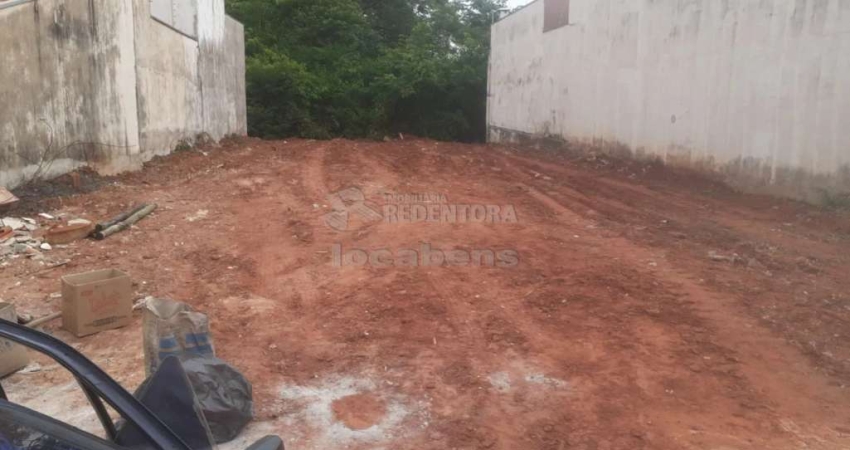 Terreno à venda no Parque Juriti, São José do Rio Preto 