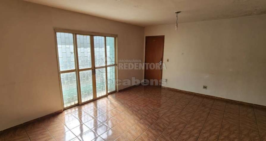Vila Santa Cândida / Edifício Hilda - Apartamento com 03 dormitórios com armários embutidos