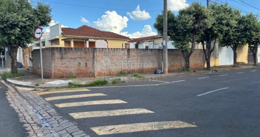 Terreno no Bairro Boa Vista  242,00m².