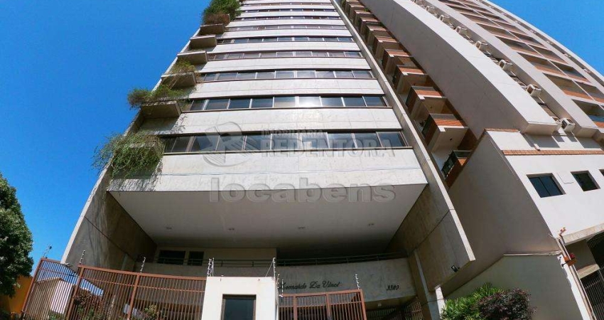 Ótimo Apartamento Residencial para Locação/Venda - 3 Dormitórios / Centro