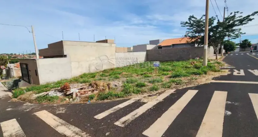 Vila Madalena de esquina possuindo 202,62 m², aceita financiamento