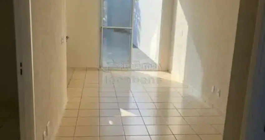 Casa localizada no Parque da Liberdade com 3 dormitórios e 1 vaga de garagem.