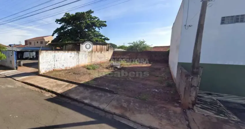 Boa Vista Terreno plano com 242m².