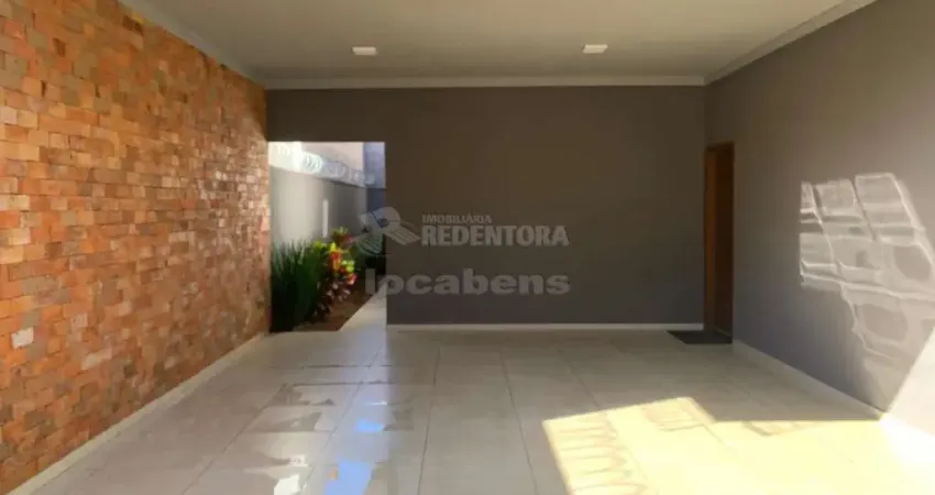 Amoras II - Casa espetacular, com 3 dorms, 1 suite, piscina aquecida, com energia solar, rica em armários, estuda permuta com veículo com valor de mercado