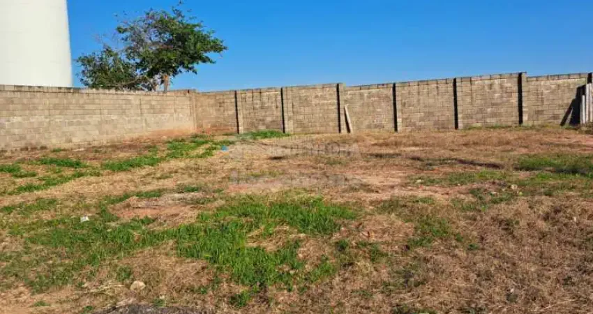 Terreno Padrão em Cedral
