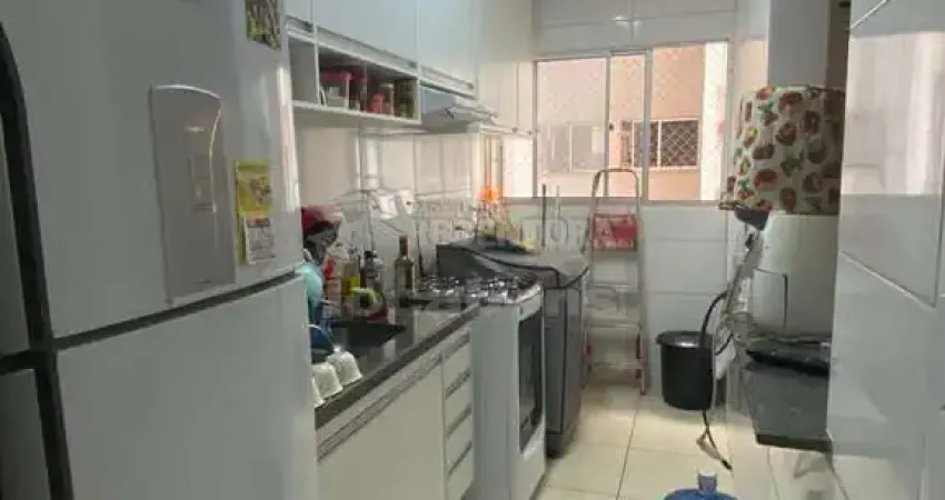Higienópolis Apartamento de 03 dormitórios, 01 vaga de garagem.