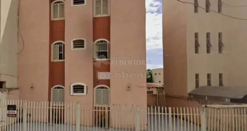 Apto no jardim panorama, com 2 dorms, sendo 1 apto, sala ampla com sacada, pisos em cerâmica