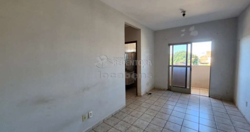 Vila Ercilia, apartamento de 02 dormitórios, 01 vaga de garagem coberta.