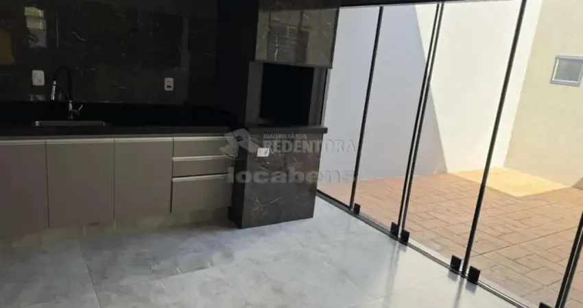 Casa Residencial para Venda - 3 Dormitórios / Jardim das Palmeiras
