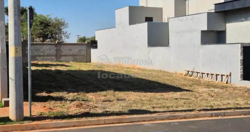 Ótimo Terreno em Condomínio para Venda - 301m² / Quinta do Lago - Lac Léman