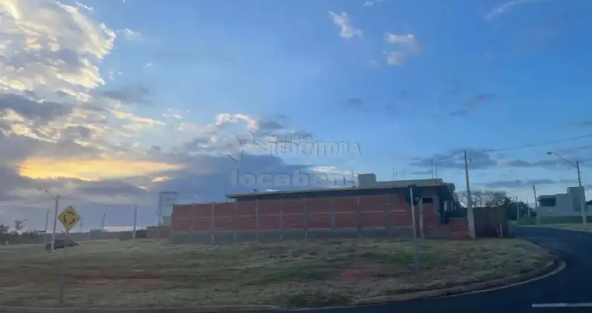 Ótimo terreno em condomínio com 296m² para venda - quinta do lago - lac léman