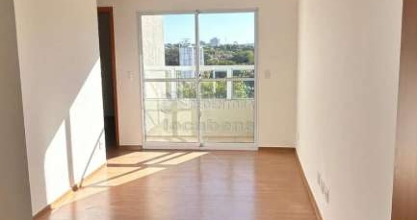 Apartamento com 02 dormitórios e 01 vaga de garagem no Bairro Complexo Rios di Itália