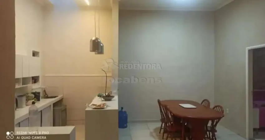 Ótima Casa Residencial para Venda - 3 Dormitórios / Jardim Tangará