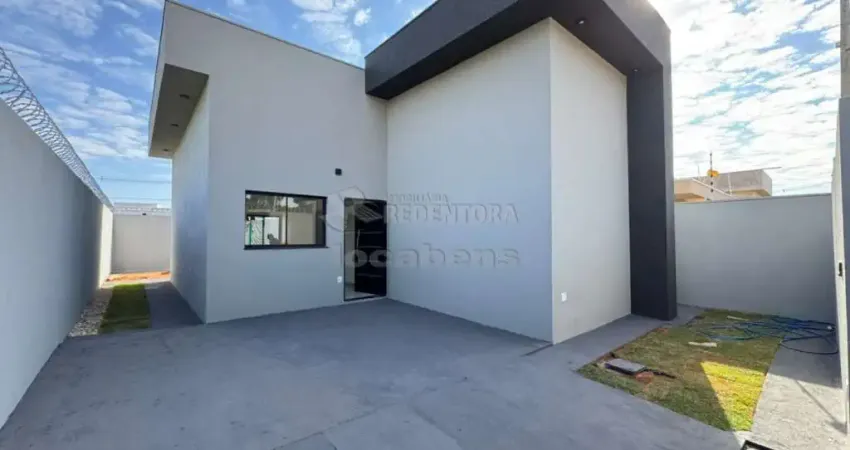 Vila Nobre Casa de 02 dormitórios sendo 01 tipo apartamento, 02 vagas de garagem.