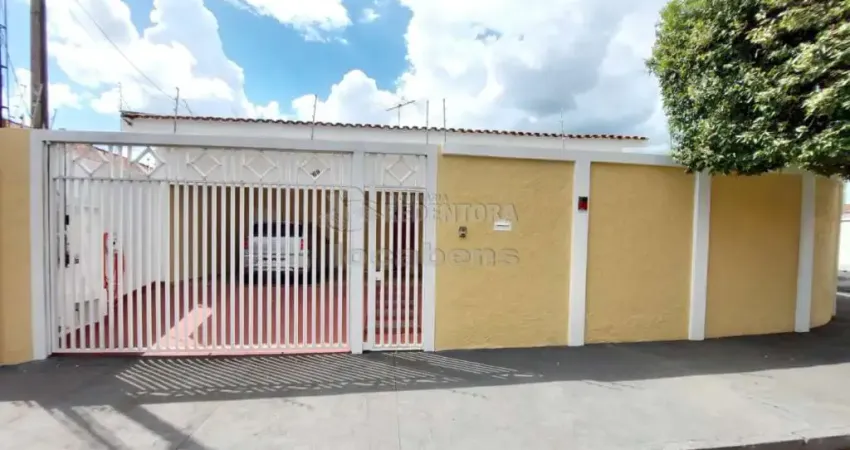 Casa com 3 quartos à venda no Jardim Caparroz, São José do Rio Preto