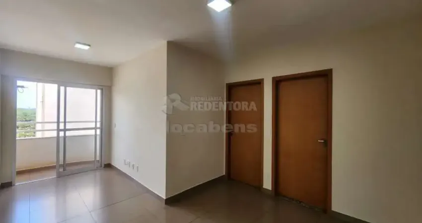 Apartamento de 2 dormitórios, 02 vagas de garagem no bairro vila itália.