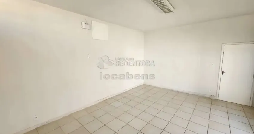 Vila santa cruz - casa comercial de esquina com 06 salas - local movimentado com grande fluxo