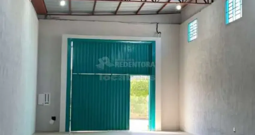 Casa comercial para alugar no Centro, Guapiaçu