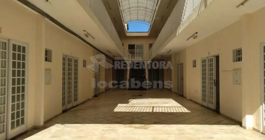 Casa comercial para alugar na Vila Toninho, São José do Rio Preto