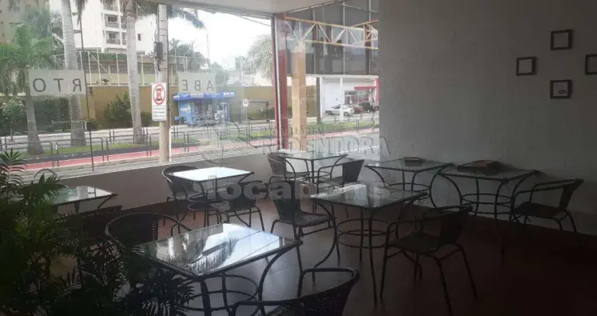 Salão comercial amplo, com acessibilidade no centro de rio preto