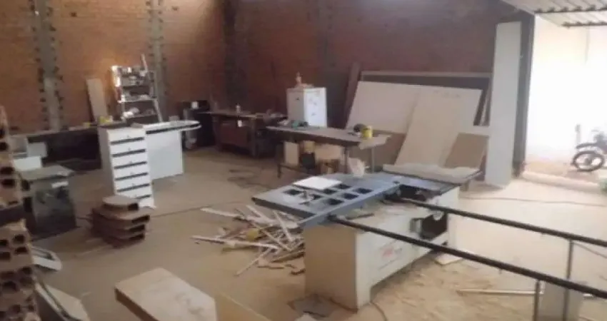 Casa comercial à venda no Mini Distrito Adail Vetorasso, São José do Rio Preto