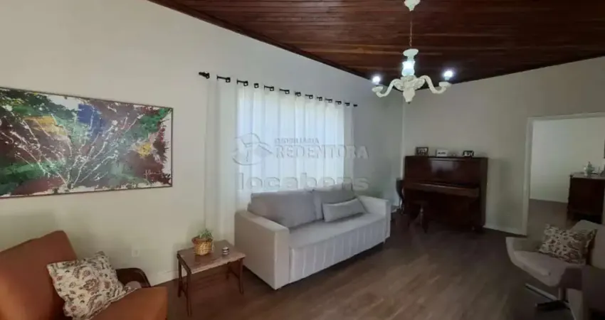 Casa com 3 quartos à venda no Centro, Mirassol