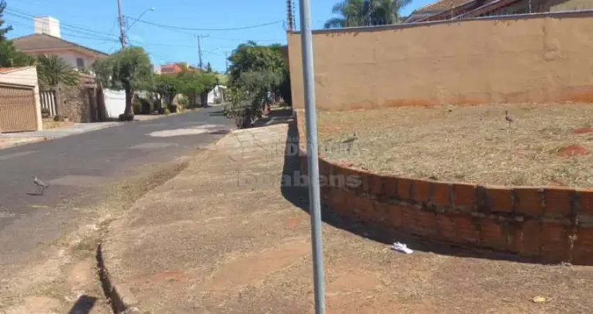 Terreno comercial para alugar na Rua Doutor Laércio Covizzi, Jardim Morumbi, São José do Rio Preto
