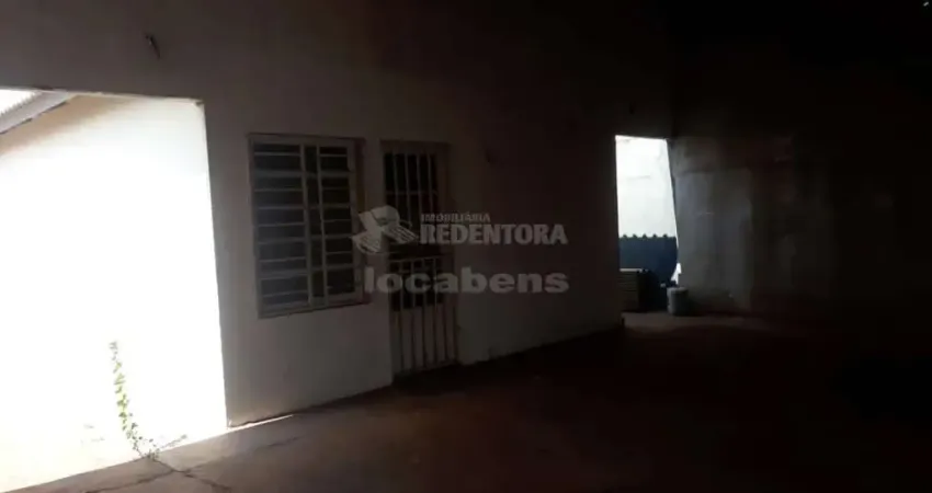 Casa para venda localizada no dignidade com 2 domitorios e 2 vagas de garagem.