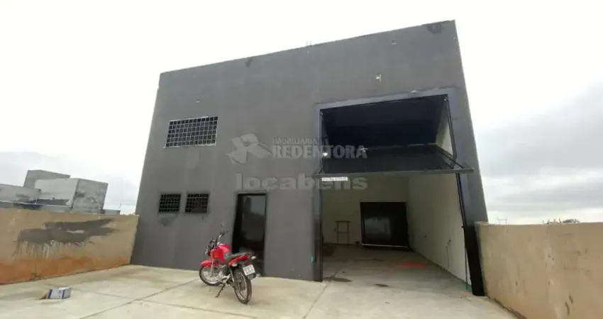 Salão comercial de 120m² com acessibilidade localizado no bairro maisparque rio preto.