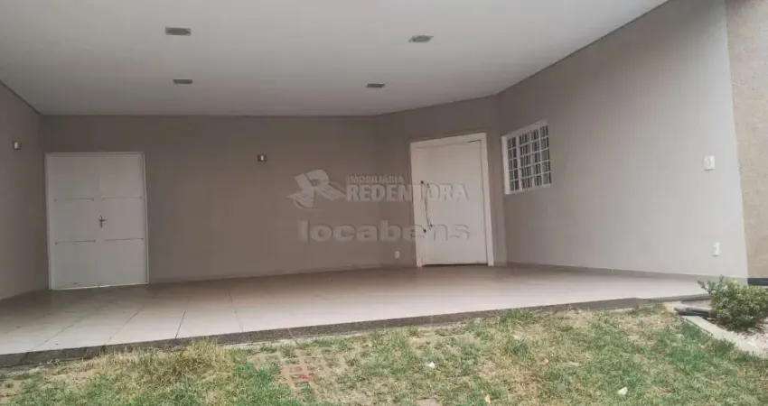 Jardim dos seixas, casa com 03 dormitórios e 05 vagas de garagem.