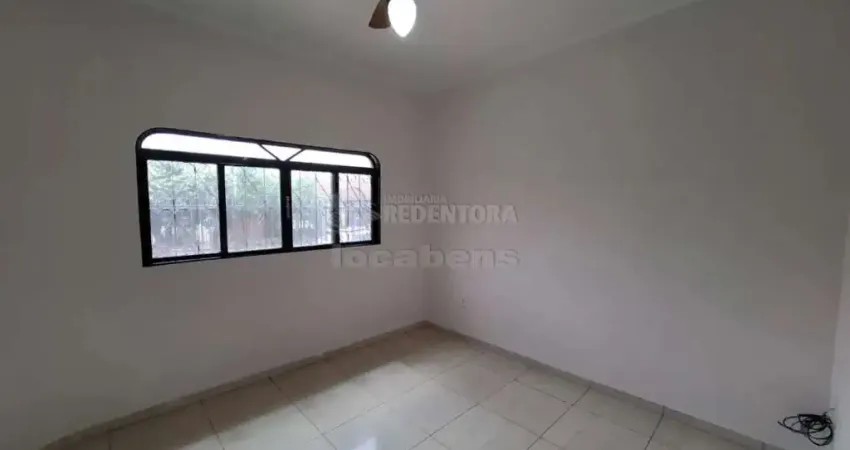 Casa com 3 quartos para alugar no Parque Residencial Lauriano Tebar, São José do Rio Preto 