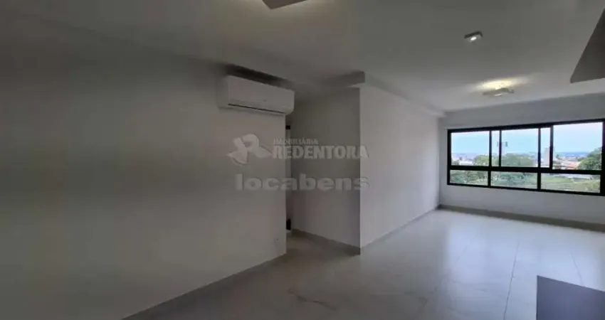 Apartamento padrão para locação com 3 dormitórios no bairro vila sinibaldi