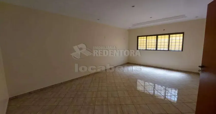 Casa com 3 quartos para alugar na Rua José Afonso Tomazelli, 441, Parque Quinta das Paineiras, São José do Rio Preto