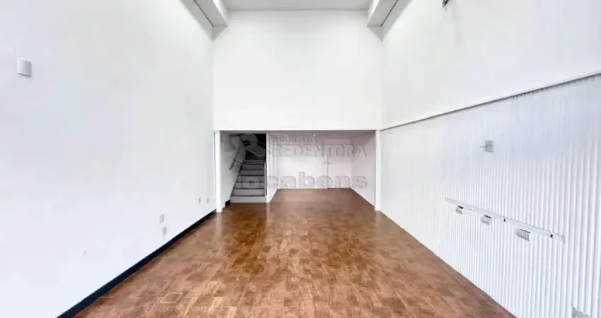 Locação - Salão comercial - Centro - Rua Independência - 83,31m²