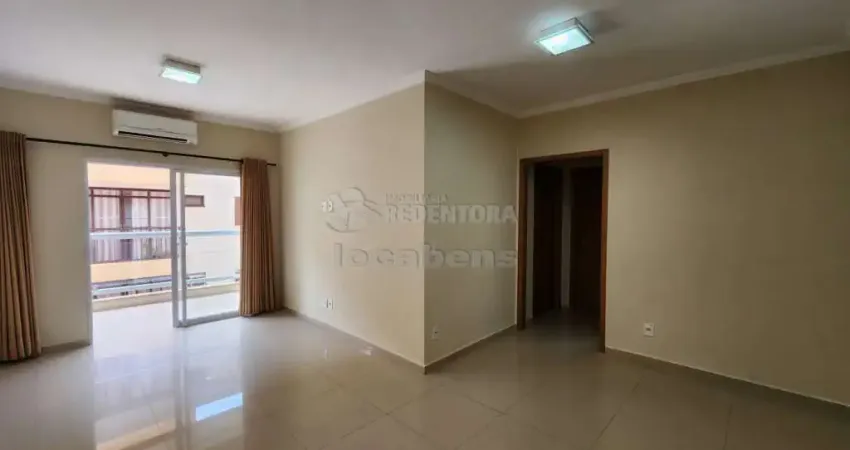 Jardim Ouro Verde / Apartamento com 02 dormitórios com armários e sacada / 01 vaga de garagem